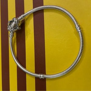 Pandora butterfly clasp bracelet